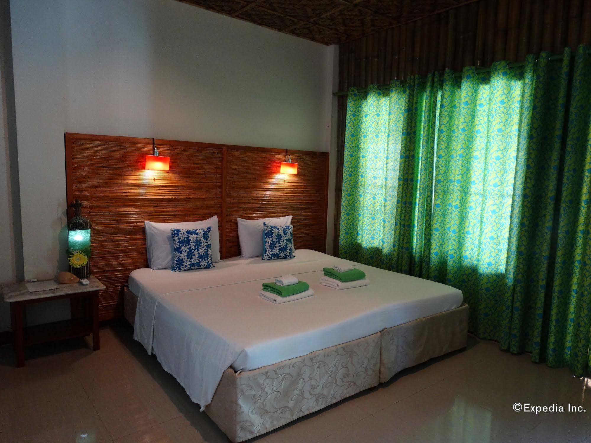 Mayfair Resort Panglao Exterior photo