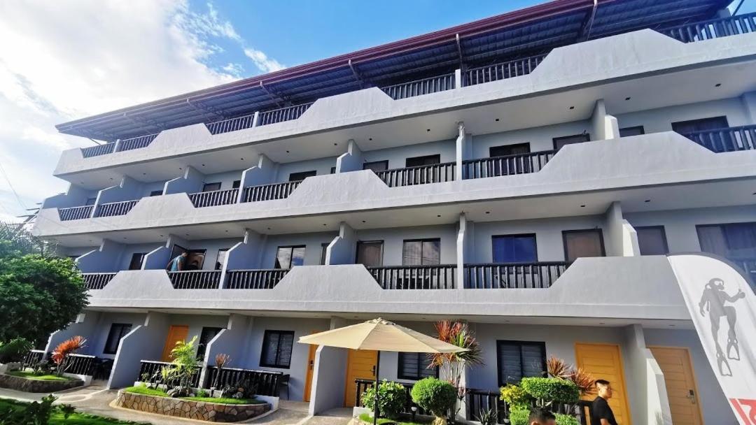 Mayfair Resort Panglao Exterior photo
